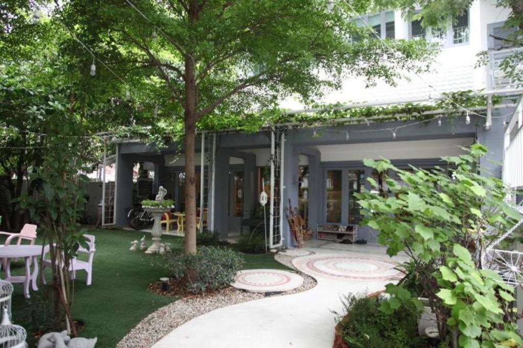 Hotel Baan Hmon-Oon Chiang Mai Esterno foto
